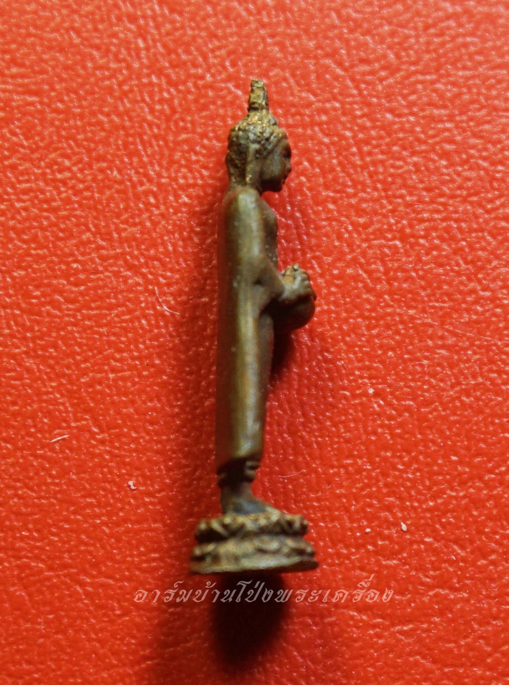 หลวงพ่อแก่นจันทร์ วัดช่องลม รูปหล่อ เนื้อทองแดง พิมพ์เล็ก(องค์ที่1)