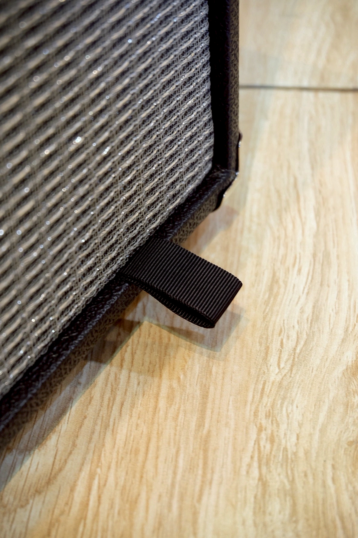 แอมป์เบส Fender รุ่น Rumble 25 ตู้แอมป์เบส 25 วัตต์ มีเสียงแตก ปรับ EQ ได้ 3 แบนด์ Bass / Mid / Treble ประกันศูนย์