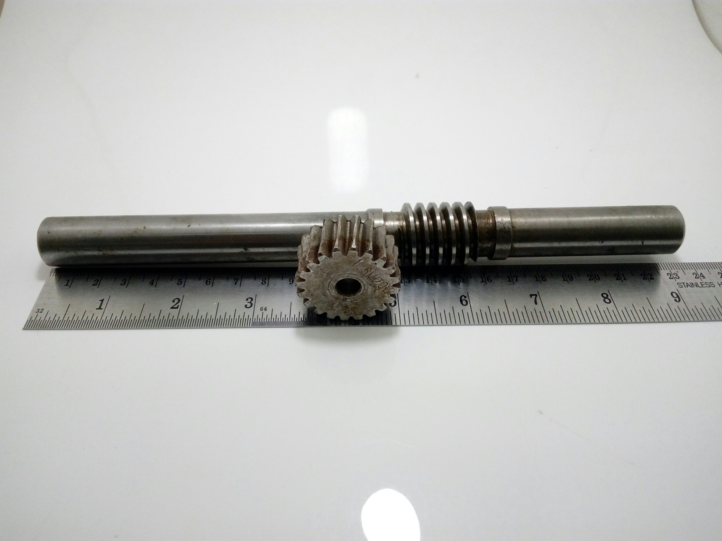 Cylindrical Worm Gear Pair 1.5M+20T(Gear ratio 20:1)
