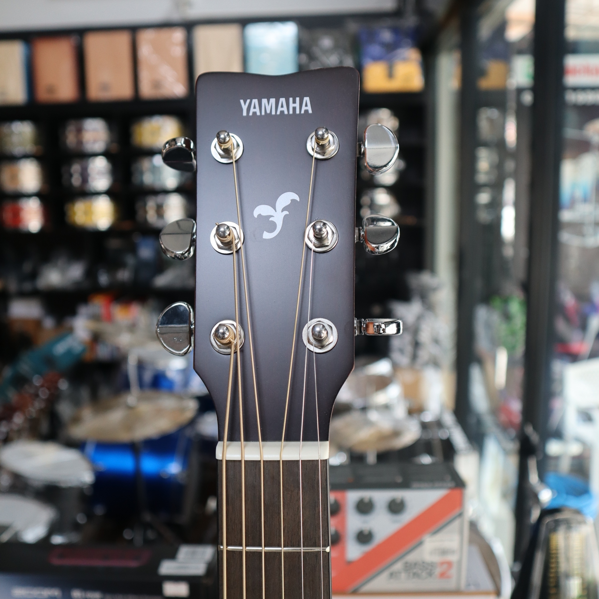 กีต้าร์โปร่งไฟฟ้า Yamaha รุ่น FSX800C //02