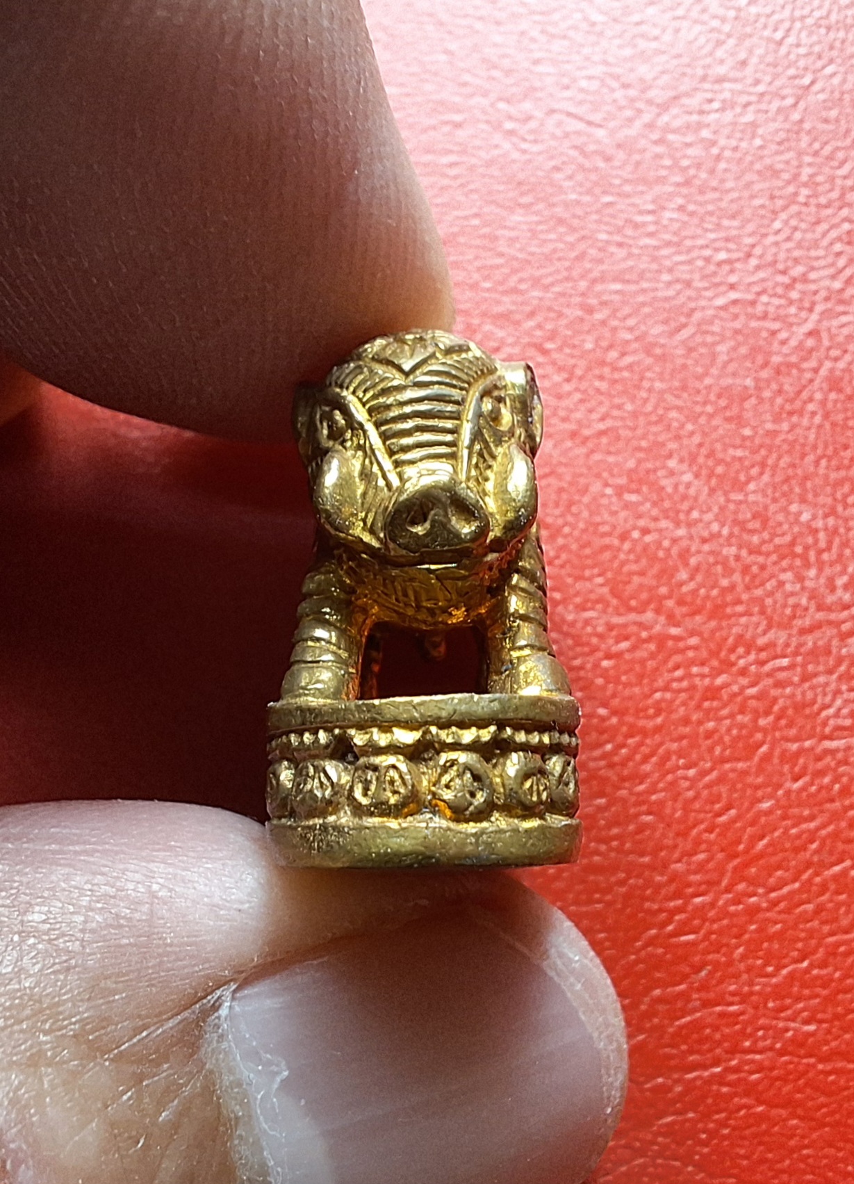 หลวงพ่อสอน วัดลาดบัวขาว พญาหมู โภคทรัพย์ พิมพ์เล็ก ปี๒๕๕๓ เนื้อฝาบาตร(องค์ที่1)