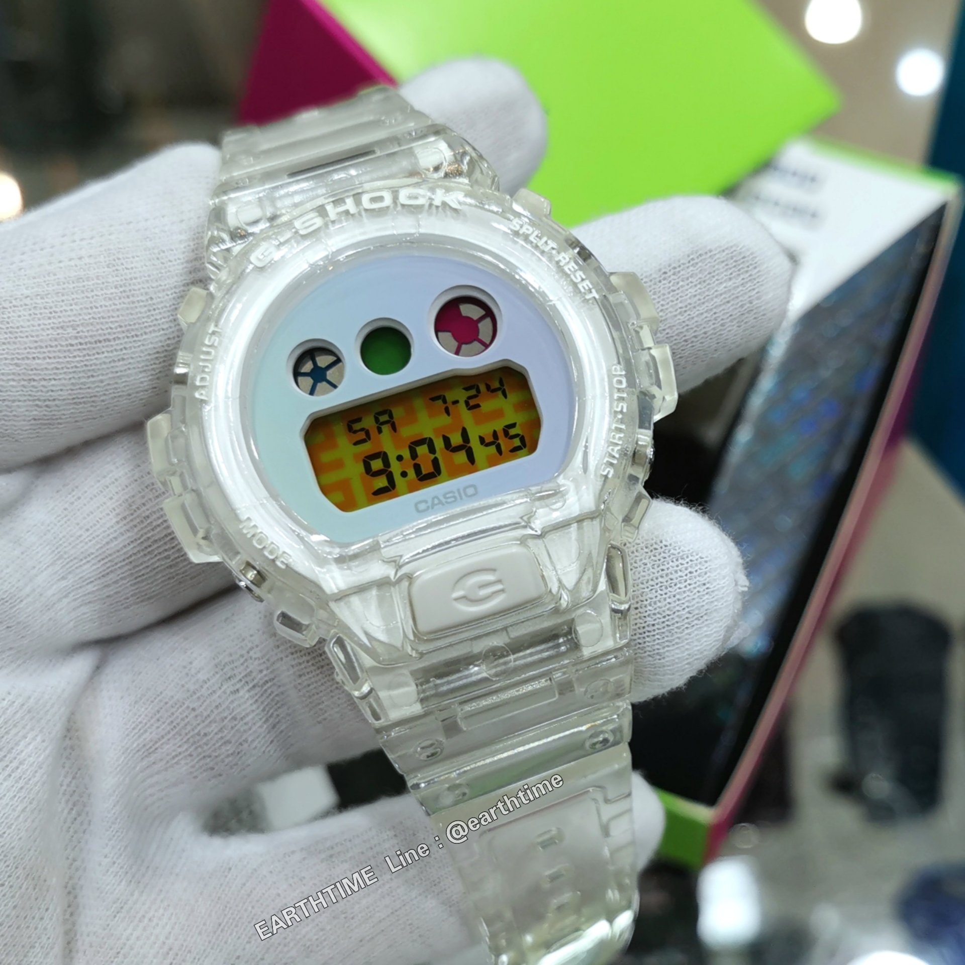 G-Shock is celebrating the 25th anniversary of the DW-6900 Limited รุ่น DW-6900SP-7