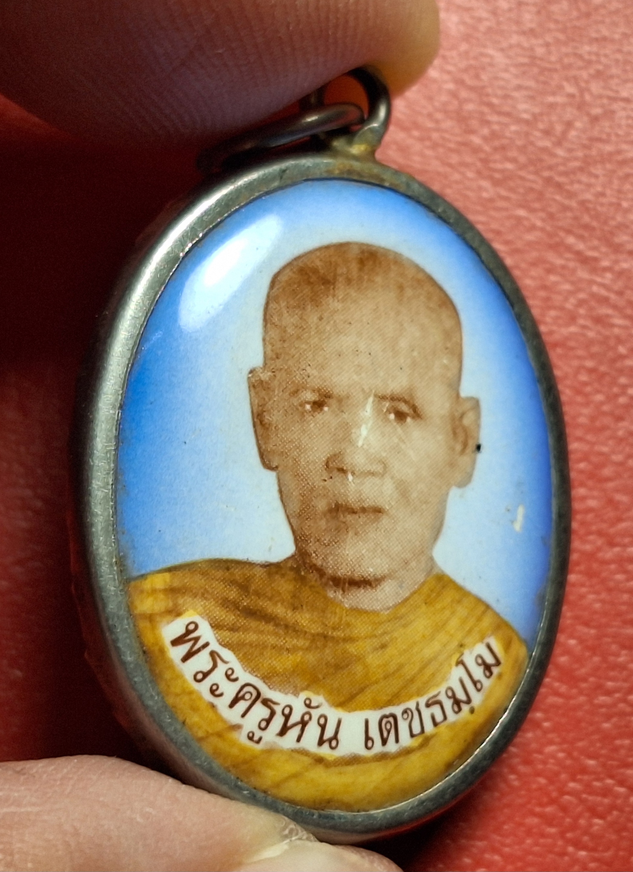 หลวงพ่อหัน วัดสระตะโก ล๊อกเก็ท(องค์ที่2)