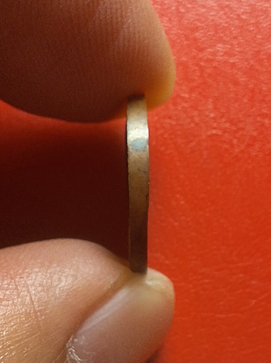 หลวงปู่มหาปิ่น ชลิโต วัดป่าพระธาตุเขาน้อย เหรียญกลม บล็อกกองกษาปณ์(องค์ที่8)