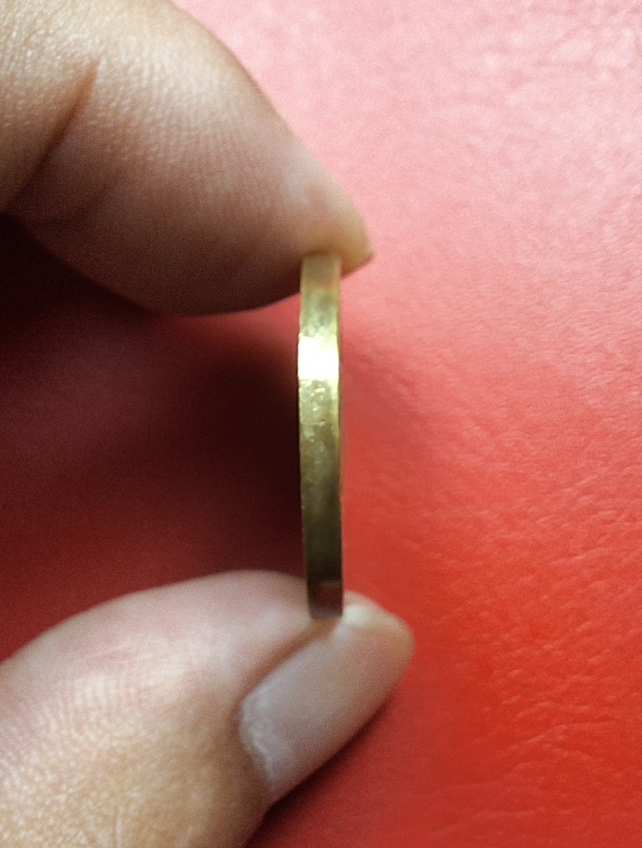 เหรียญพระนอน/ภปร. เนื้อกะไหล่ทอง วัดพระเชตุพน(วัดโพธิ์) ปี๒๕๓๐ พิธีเดียวกับพระชัยหลังช้าง/กริ่งปวเรศ(องค์ที่3)