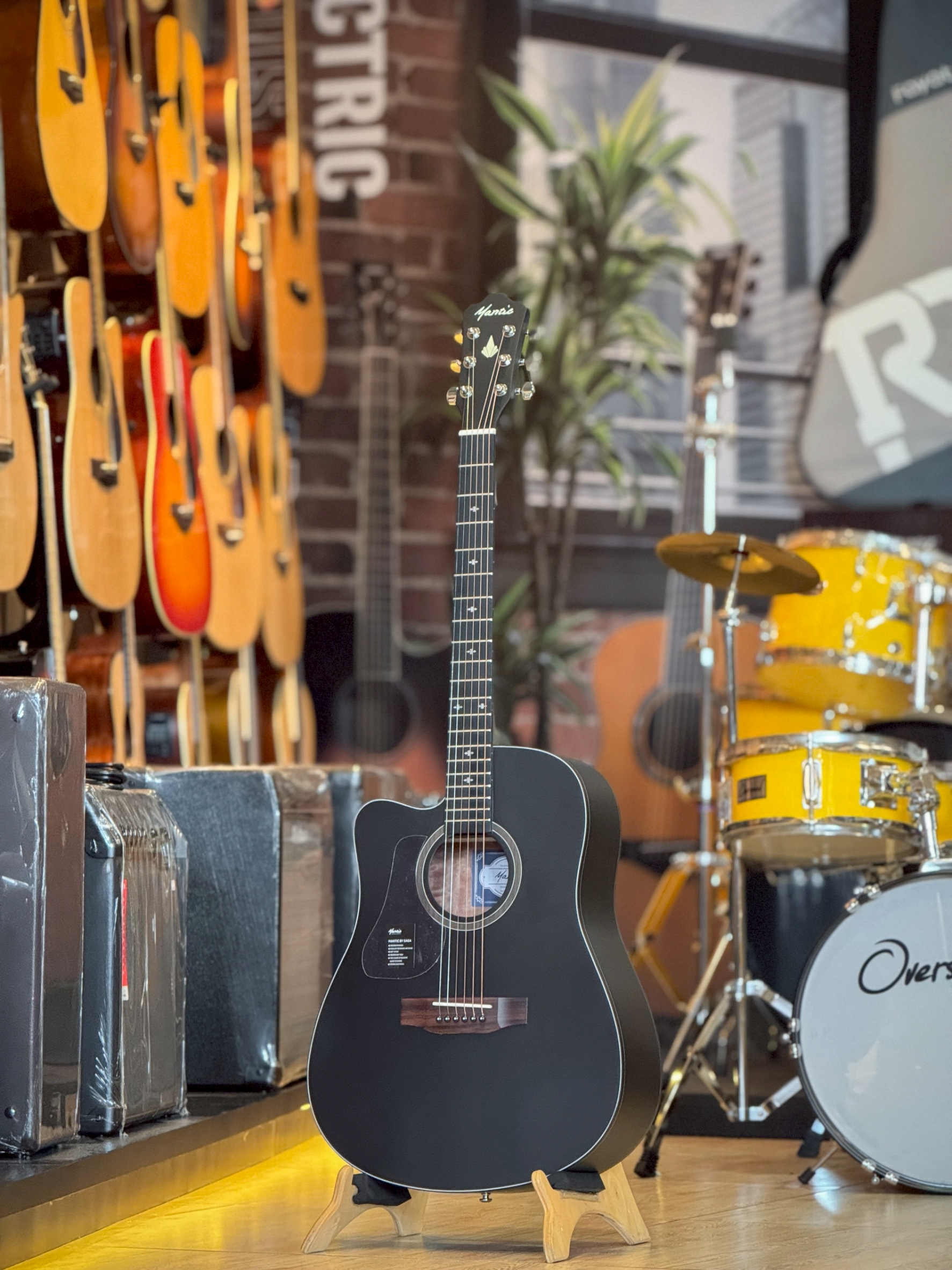 กีต้าร์โปร่งมือซ้าย Mantic AG-1CL ขนาด 41 นิ้ว เสียง ใส กังวาน พร้อม กระเป๋า ปิ๊ก4อัน ใบคอร์ด ประแจ