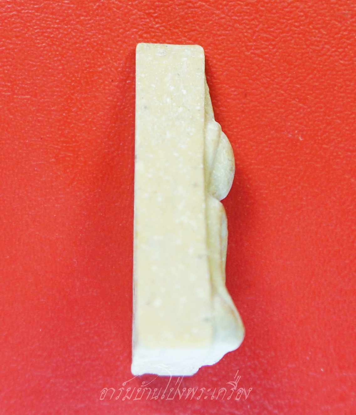 พระนางพญา แก่นจันทร์ หลวงพ่อพุฒ วัดกลางบางพระ จ.นครปฐม ปี๒๕๓๙ เนื้อผง(องค์ที่1)