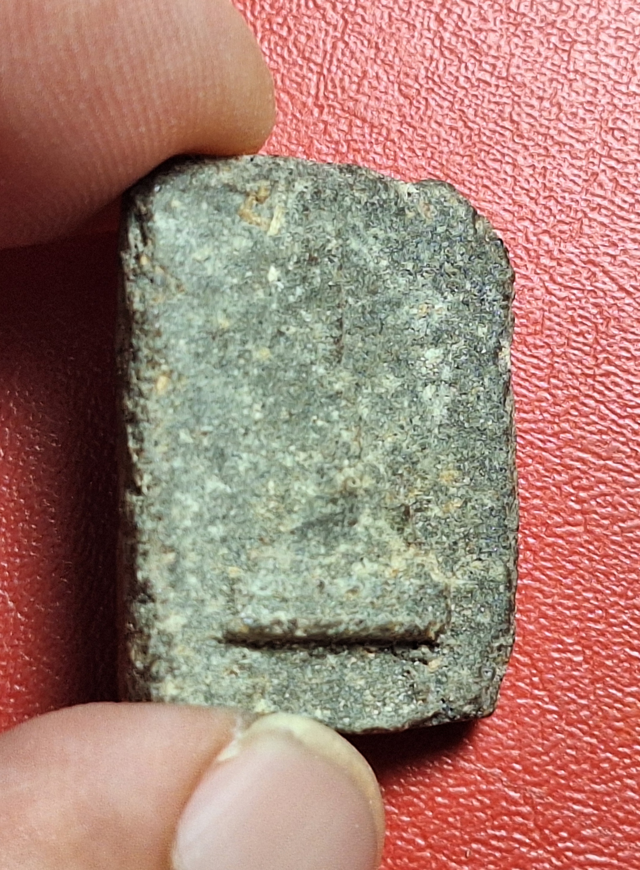 หลวงปู่อินทร์ วัดโบสถ์ พระพุทธชินราช ผงไคลเจดีย์ ปี๒๔๙๗ พิมพ์เล็ก ฐานสูง(องค์ที่1)