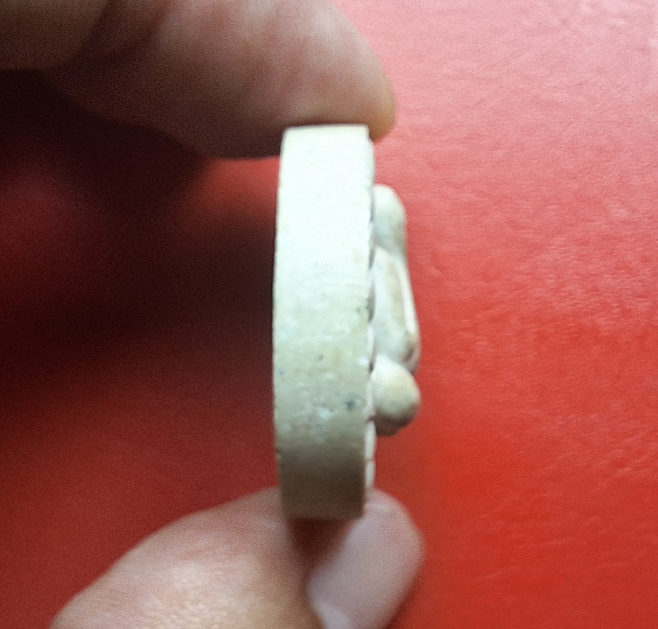 หลวงปู่ทิม วัดพระขาว ปิดตา หลังปลาตะเพียน ปี๒๕๔๔ เนื้อผงเกษร(องค์ที่1)