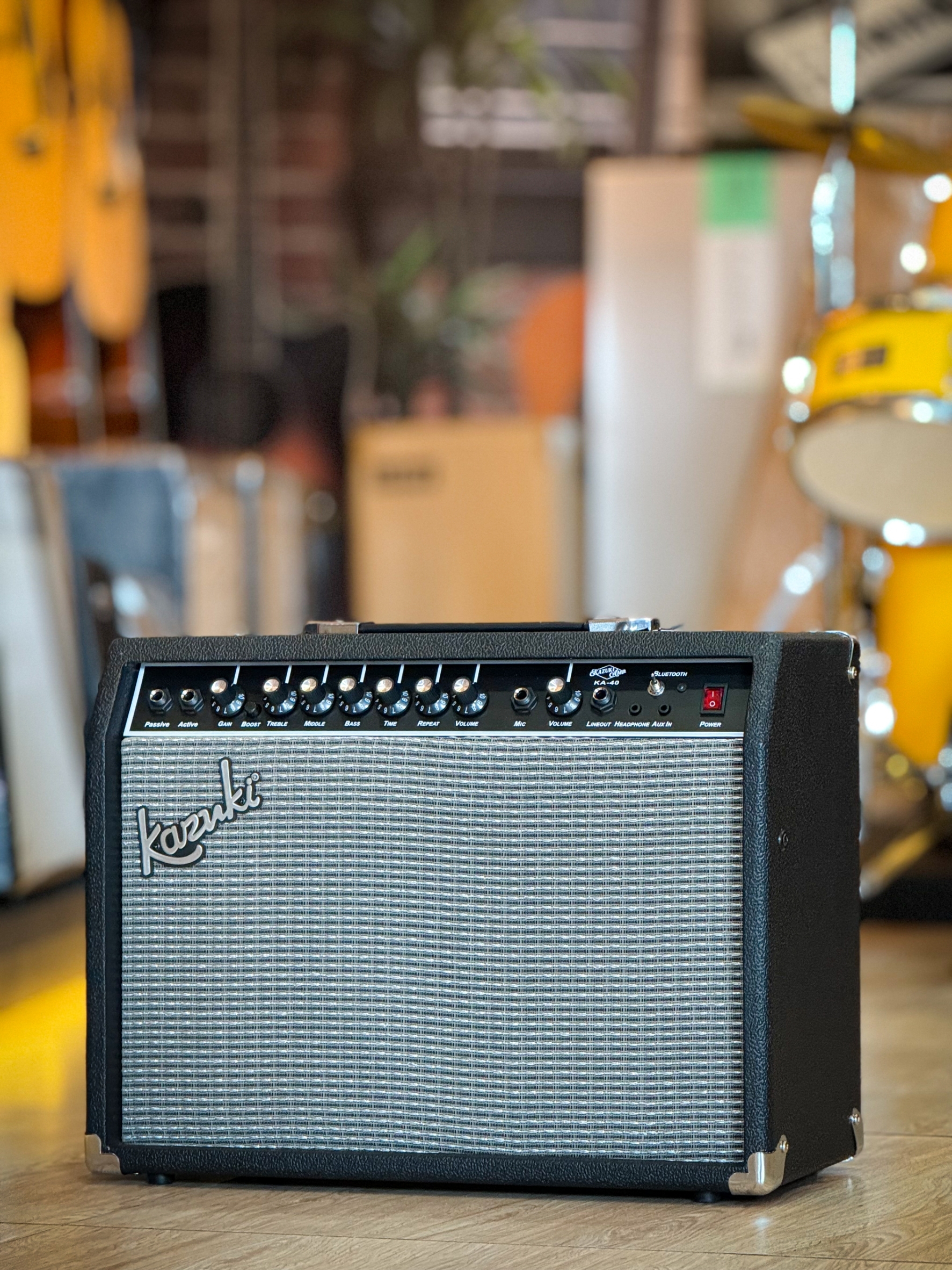 แอมป์กีต้าร์ มีบลูทูธ KAZUKI รุ่นใหม่ KA-20 / KA-25 / KA-40 BTตู้แอมป์ แอมป์คุณภาพ มีเสียงแตกในตัว