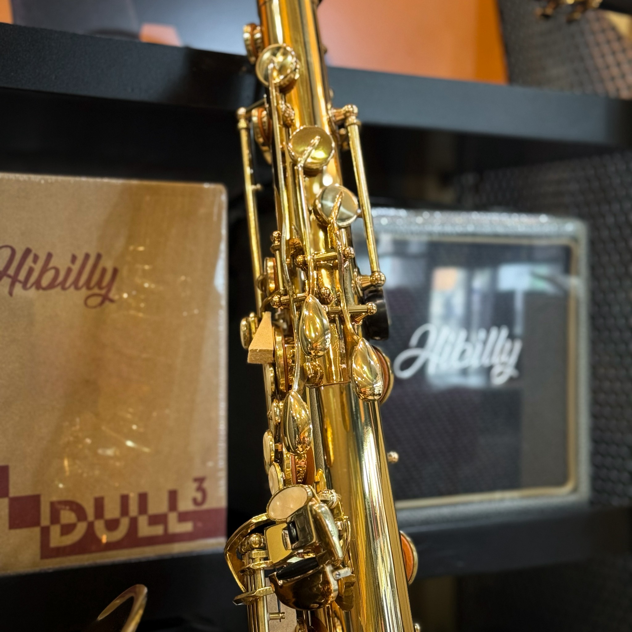 Pietro แซกโซโฟน Bb เทนเนอร์ Tenor Saxophone (Bb) สีทอง แซ็กโซโฟน พร้อมกล่องบุกำมะหยี่ อุปกรณ์ครบชุด