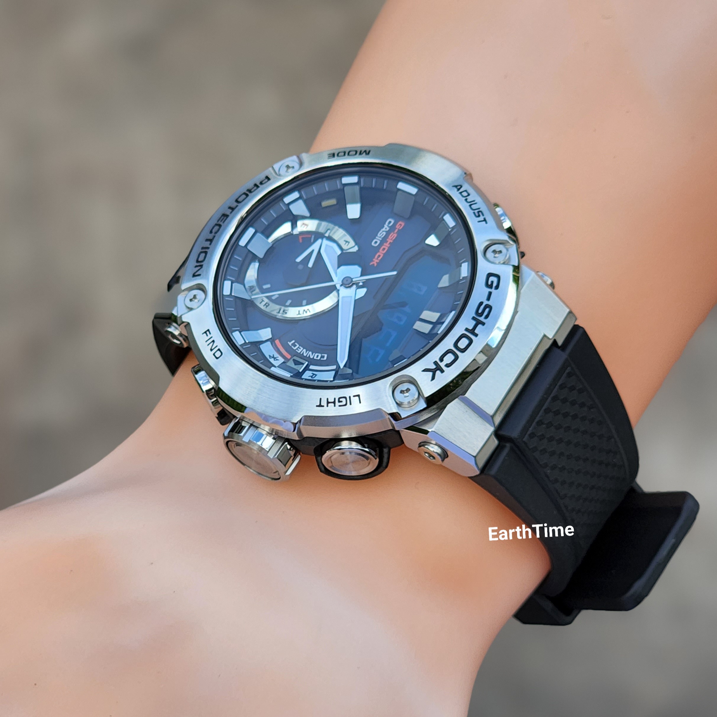 G-Shock G-STEEL Bluetooth Carbon Core Guard ของใหม่แท้100% รับประกัน 1 ปี รุ่น GST-B200-1ADR