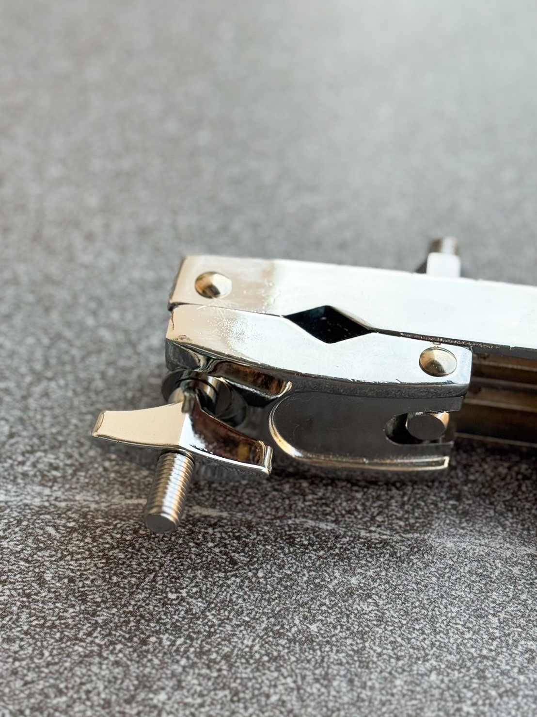 แคลมป์จับฉาบอเนกประสงค์ รุ่น MCD1-ON โครเมี่ยม โลหะหนา แข็งแรง ทนทาน