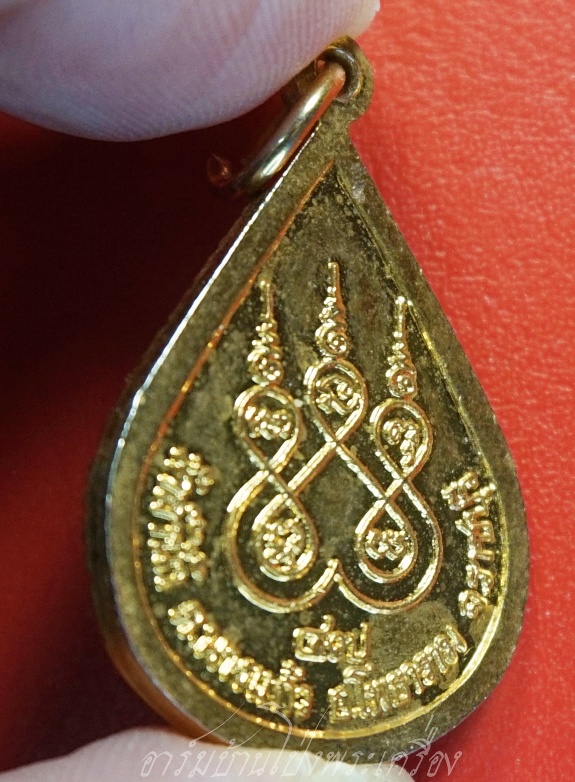 หลวงพ่อเงิน วัดถ้ำน้ำ หยดน้ำ ครบรอบวันเกิด ๗๒ปี เนื้อกะไหล่ทอง(องค์ที่2)