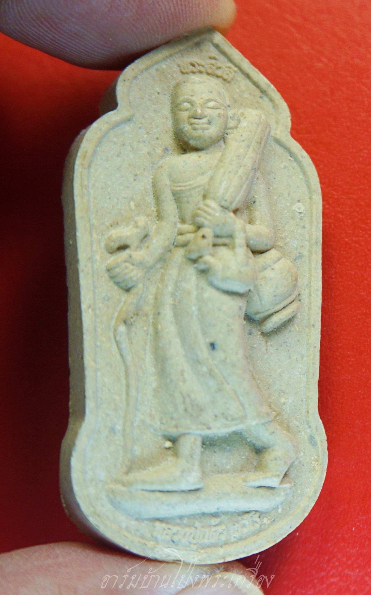 หลวงปู่แผ้ว ปวโร วัดรางหมัน พระสิวลี เนื้อผง สีน้ำตาล(องค์ที่1)