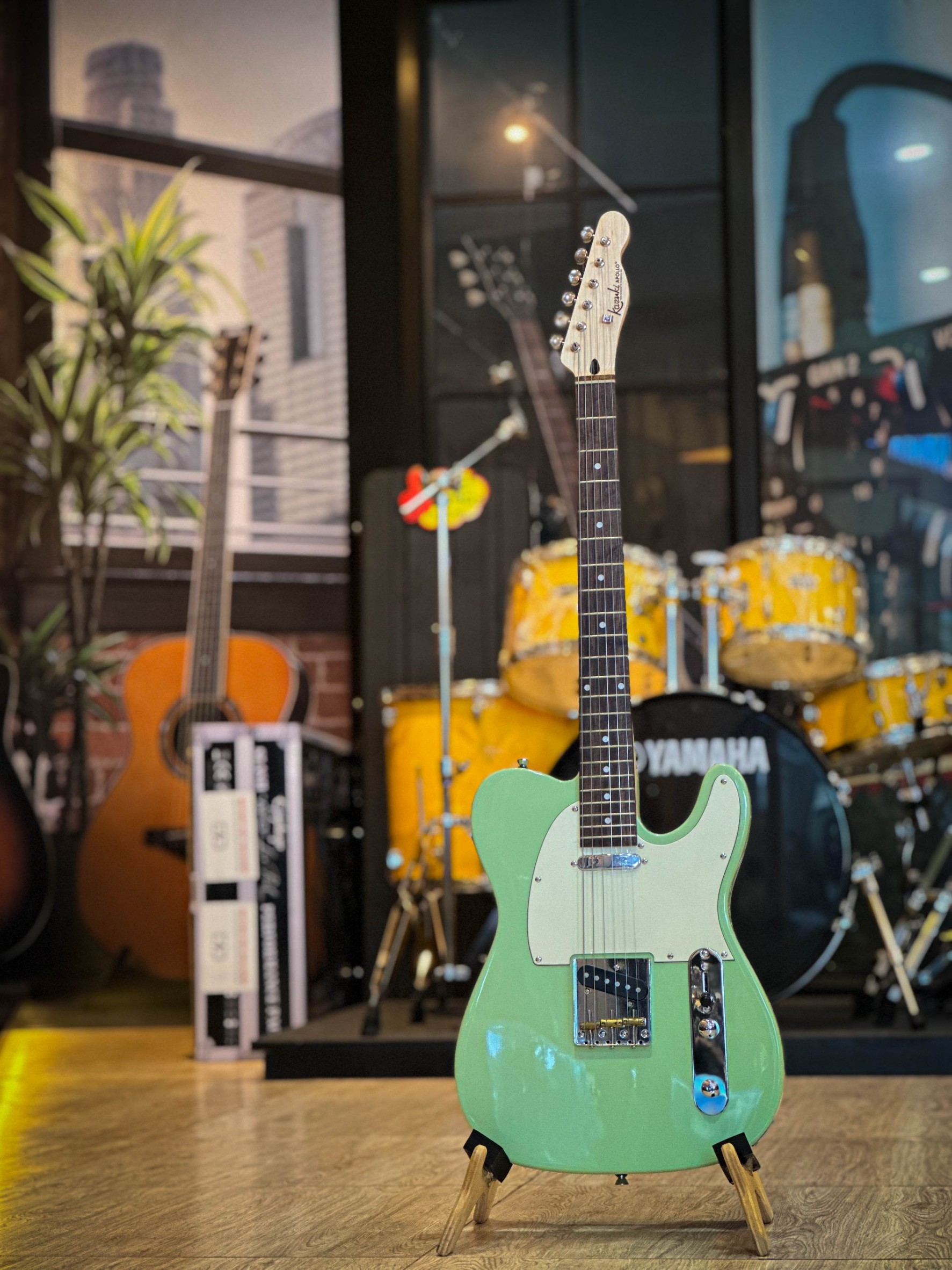 กีต้าร์ไฟฟ้า Kazuki ทรง TL รุ่น Apollo Series สี Surf Green กีตาร์ 22 เฟรต ทรง Strat ประกันศูนย์ ฟรี ปิ๊ก 4 อัน ประแจ