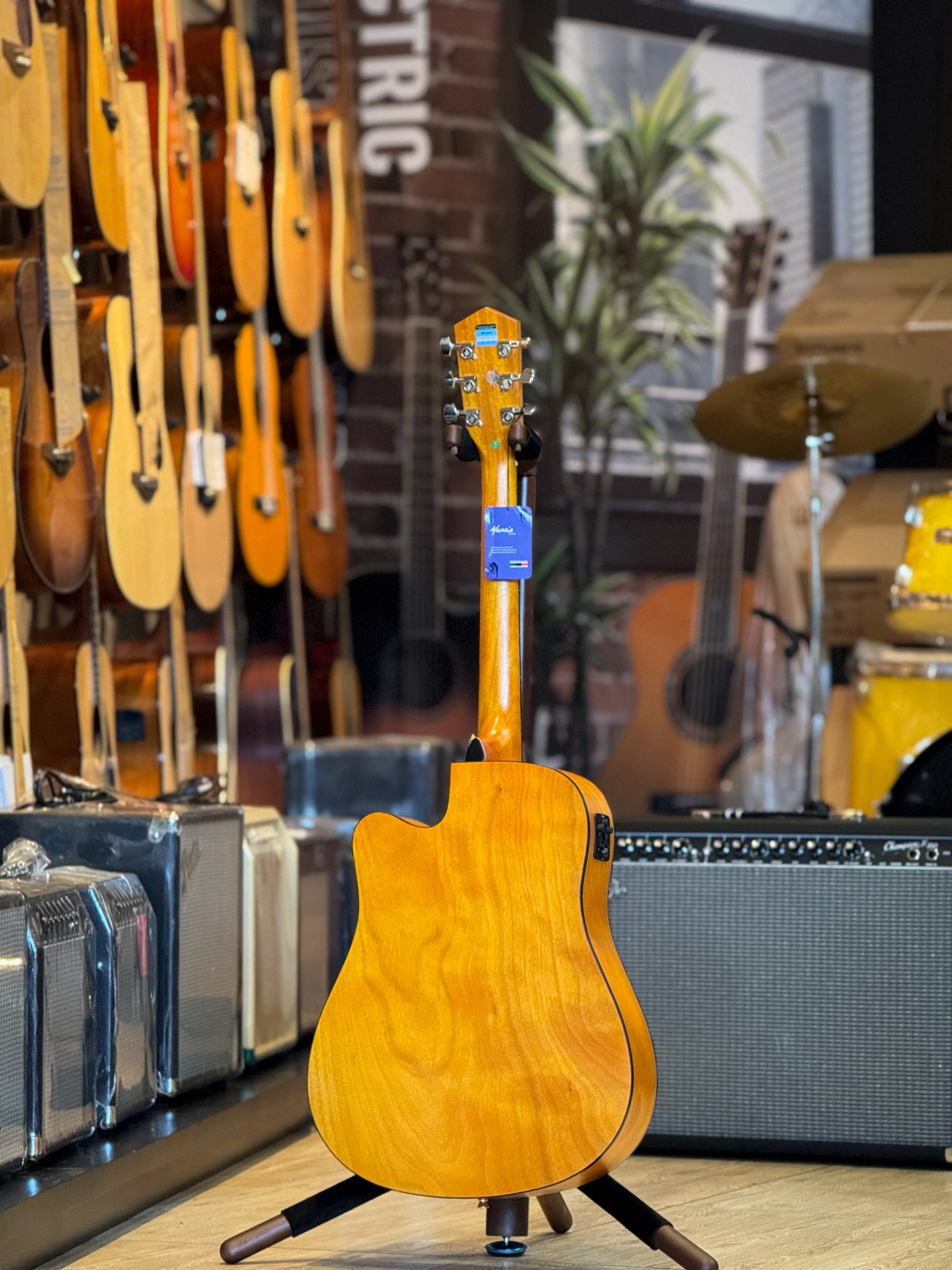 กีต้าร์โปร่งไฟฟ้า Mantic รุ่น GT-1DCE สีไม้ กีต้าร์โปร่ง Top Solid ขนาด 41 นิ้ว เลือกเซ็ตได้