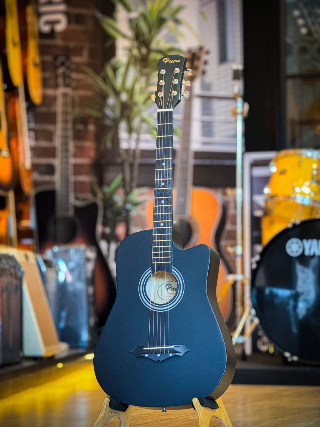 กีต้าร์โปร่ง Preme รุ่น G38C ขนาด 38 นิ้ว ด้าน ลูกบิดโครเมียม สีดำ ฟรี ปิ๊ก 4 อัน / ประแจ / คู่มือ