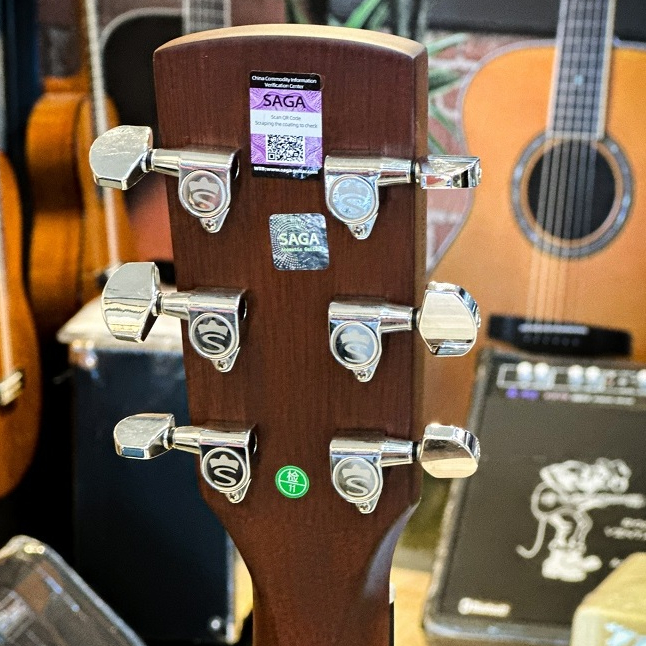 กีต้าร์โปร่ง SAGA รุ่น SF-700CR ขนาด 41 นิ้ว หน้าไม้แท้ ทัชชิ่งจับง่าย ✅ พร้อมของแถมสุดคุ้ม