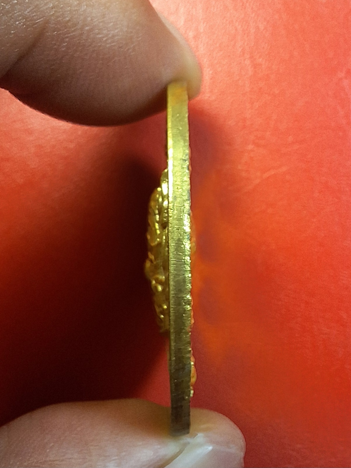 พระพิราพ หลังบรมครู วัดลาดพร้าว ไหว้ครู ปี๒๕๖๒ เนื้อทองทิพย์(องค์ที่1)