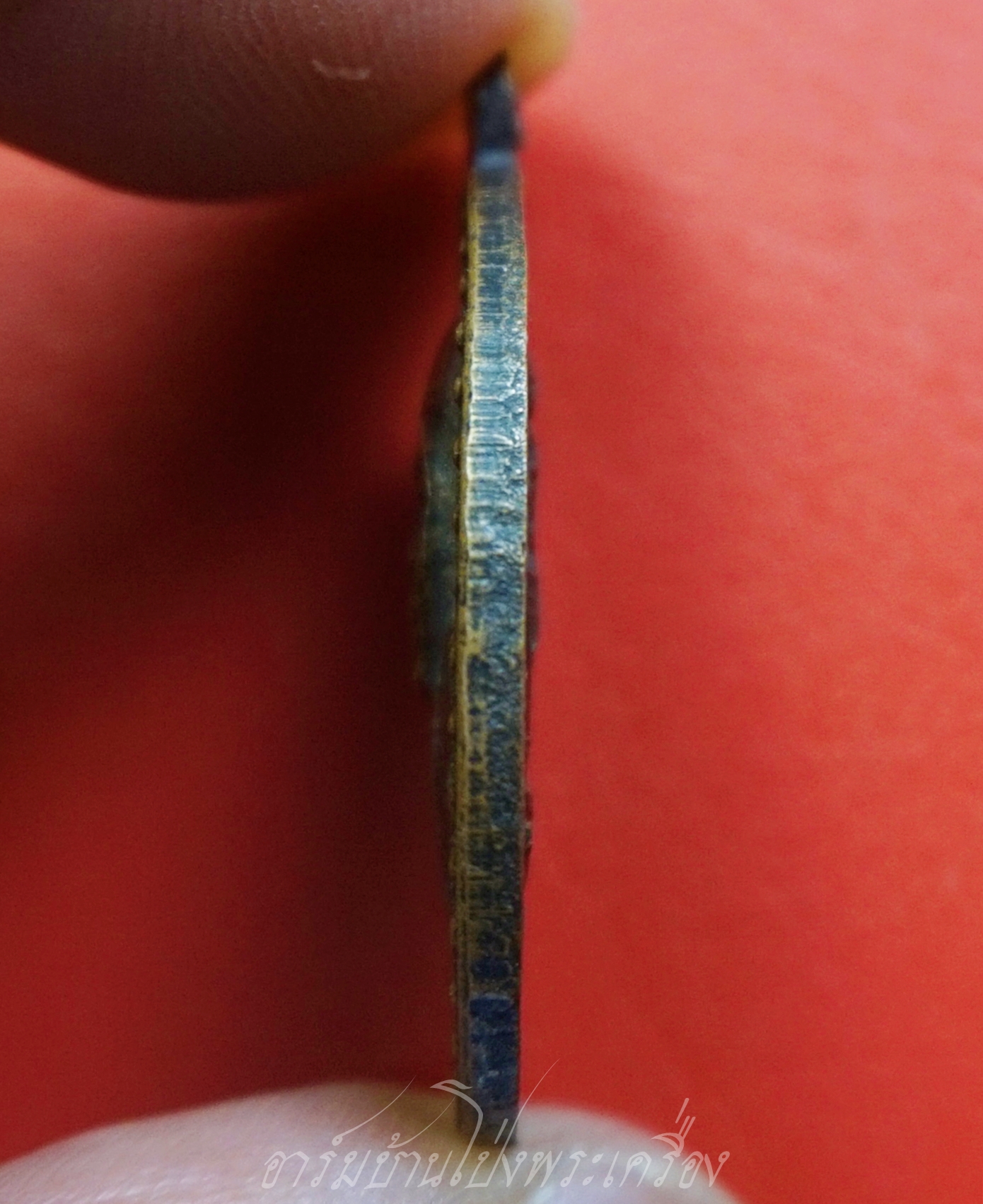 หลวงพ่อคูณ รุ่นสร้างพระวิษณุกรรม วิทยาลัยเทคนิคชัยภูมิ ปี๒๕๓๖ เนื้อทองแดงรมดำ ตอกโค๊ต(องค์ที่1)