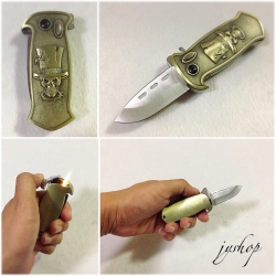 ไฟแช็คมีดสปริง ลายกะโหลก