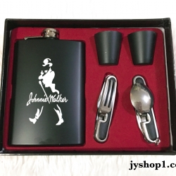 ขวดเหล้า ขวด แบบชุด+ช้อนส้อม Johnnie