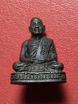 หลวงพ่อพิมพ์มาลัย วัดหุบมะกล่ำ รูปหล่อ เนื้อทองแดง ตอก2โค๊ต(องค์ที่3)