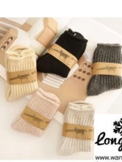 ถุงเท้า Lamb wool % สูงเด็ก