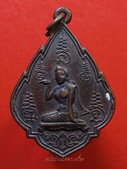 หลวงพ่ออินทร์ วัดโบสถ์ นางกวัก เนื้อทองแดงรมดำ(องค์ที่1)