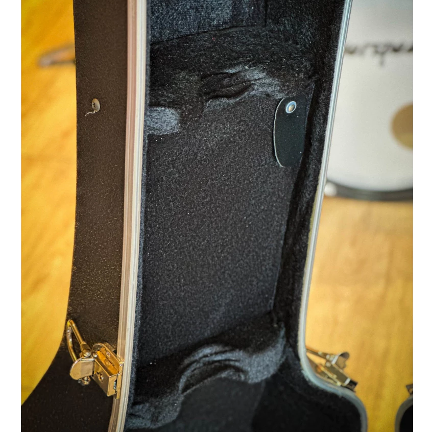 ฮาร์ดเคสโปร่ง ขนาดจัมโบ้ 42 นิ้ว รุ่น H-JC-450 เคสกีต้าร์โปร่ง บุด้วยกำมะหยี่สีดำ วัสดุแข็งแรง ทนทาน