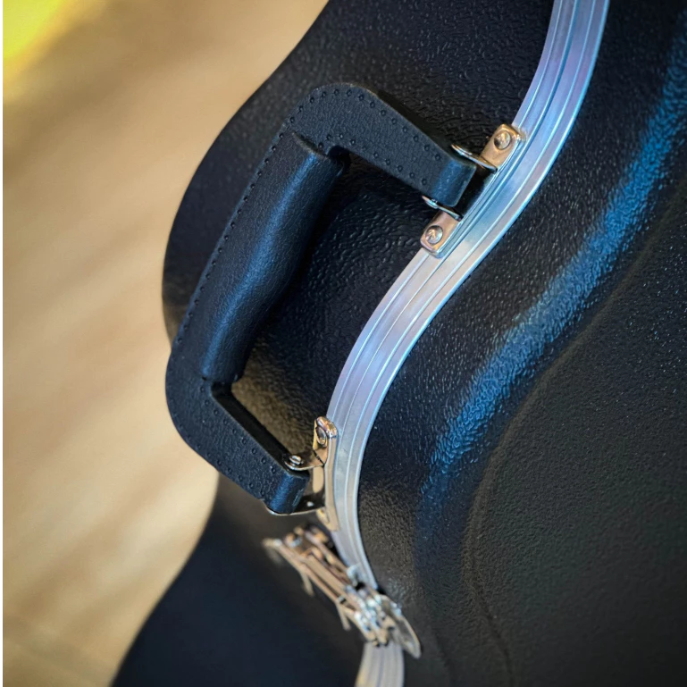 ฮาร์ดเคสโปร่ง ขนาดจัมโบ้ 42 นิ้ว รุ่น H-JC-450 เคสกีต้าร์โปร่ง บุด้วยกำมะหยี่สีดำ วัสดุแข็งแรง ทนทาน